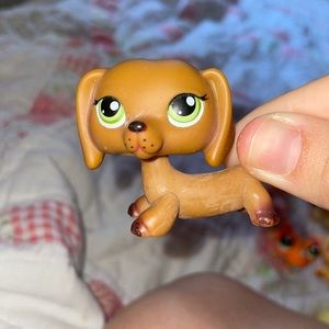 Wiener littlest pet shop dog 139